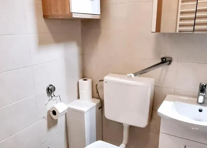 Karolina * זאדאר